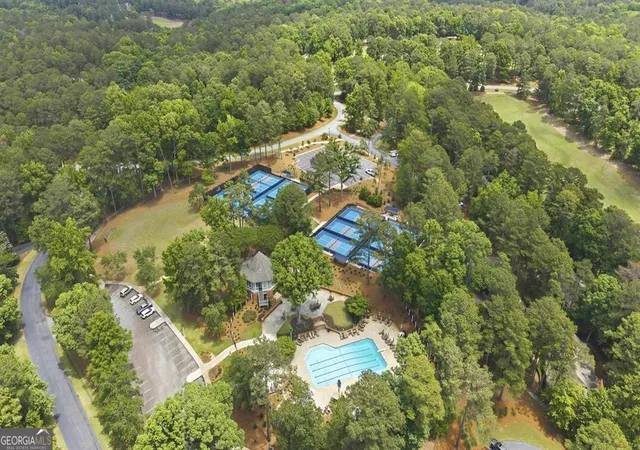 Photo 4 of Townhouse for sale at 1039 Planters Trl, Greensboro, GA 30642 | MLS# 10757543 | Listing updated on 2026-10-22