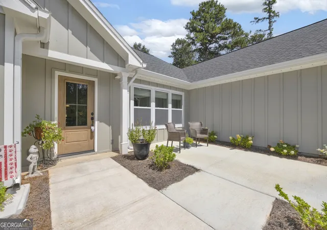 Photo 1 of Single family home for sale at 268 Park Pl Dr, Lavonia, GA 30553 | MLS# 10834366 | Listing updated on 2026-09-10