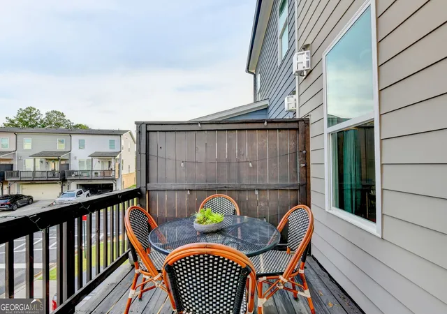Photo 4 of Townhouse for sale at 505 Hardy Dr, Acworth, GA 30102 | MLS# 10824501 | Listing updated on 2026-09-09