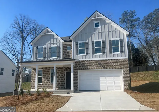 Photo 2 of Single family home for sale at 3046 Steinbeck Way, Atlanta, GA 30344 | MLS# 10671076 | Listing updated on 2026-08-14