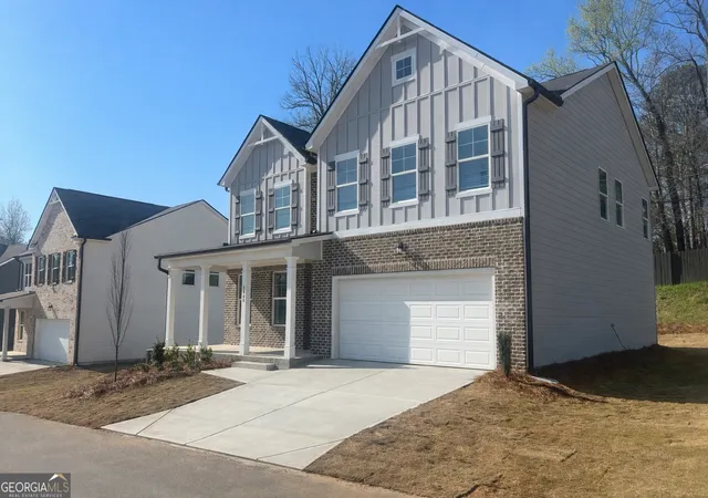 Photo 4 of Single family home for sale at 3046 Steinbeck Way, Atlanta, GA 30344 | MLS# 10671076 | Listing updated on 2026-08-14