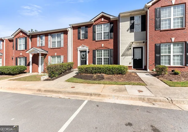 Homes for sale in Gainesville, GA | 2708 Valley Green Dr, Gainesville, GA 30504 | MLS# 10721805