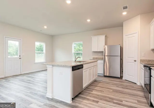 2nd image of 410 Prescott Wy, Villa Rica, GA 30180 | MLS# 10817938