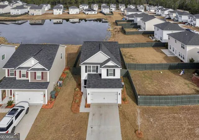 Photo 2 of Single family home for sale at 85 Brightleaf Cir, Hinesville, GA 31313 | MLS# 10658472 | Listing updated on 2026-09-29