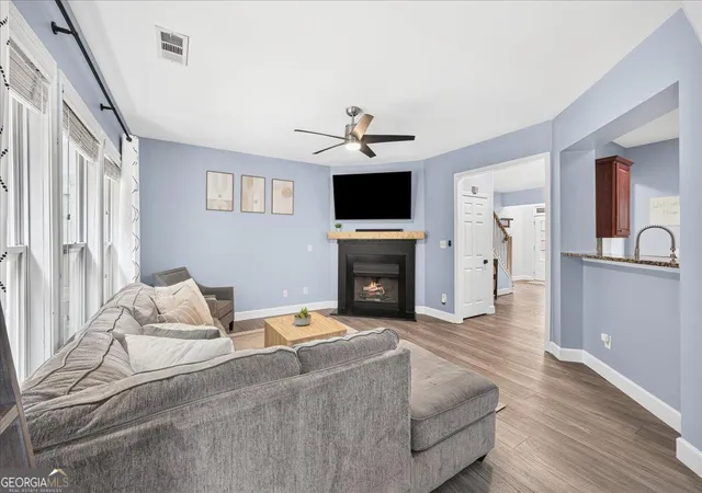 5th image of 4977 Berkeley Oak Dr, Peachtree Corners, GA 30092 | MLS# 10819407