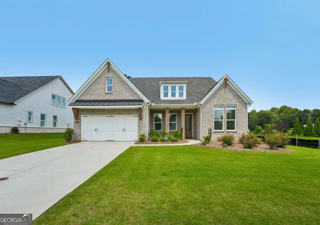 1st image of 6405 Wallace Farms Dr, Cumming, GA 30028 | MLS# 10815513