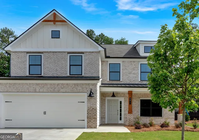 2nd image of 373 Waterbluff Dr, Mableton, GA 30126 | MLS# 10644649