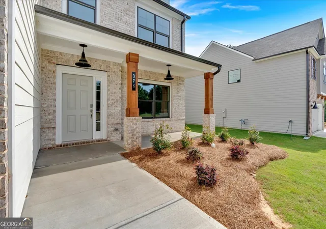 3rd image of 373 Waterbluff Dr, Mableton, GA 30126 | MLS# 10644649