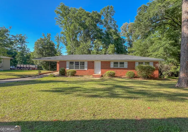 Photo 1 of Sale Pending at 307 Brookdale Dr, Dublin, GA 31021 | MLS# 10780170 | Listing updated on 2026-10-29