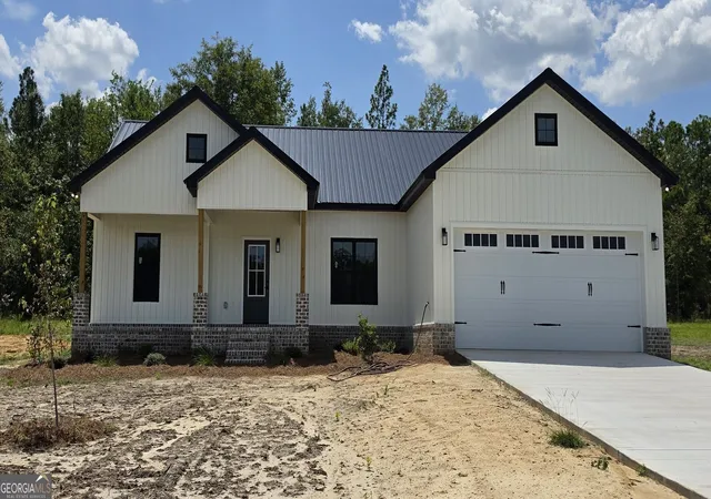 1st image of 1150 Paris Ave, Swainsboro, GA 30401 | MLS# 10828332
