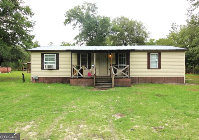 Homes for sale in Twin City, GA | 1281 Old Kenfield Rd, Twin City, GA 30471 | MLS# 10774309