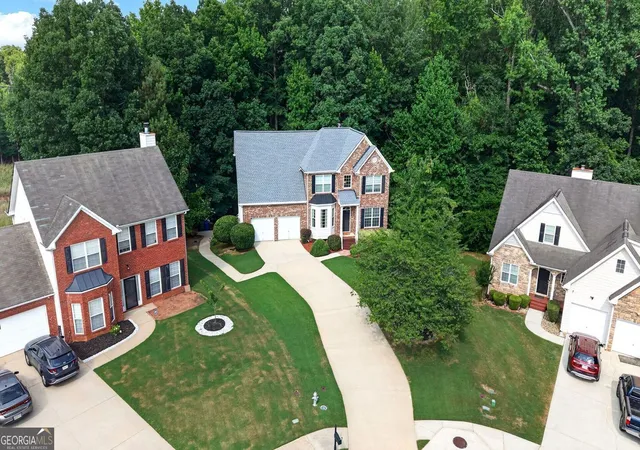 Photo 3 of Single family home for sale at 841 Colwell Ln, Mcdonough, GA 30253 | MLS# 10802982 | Listing updated on 2026-09-14