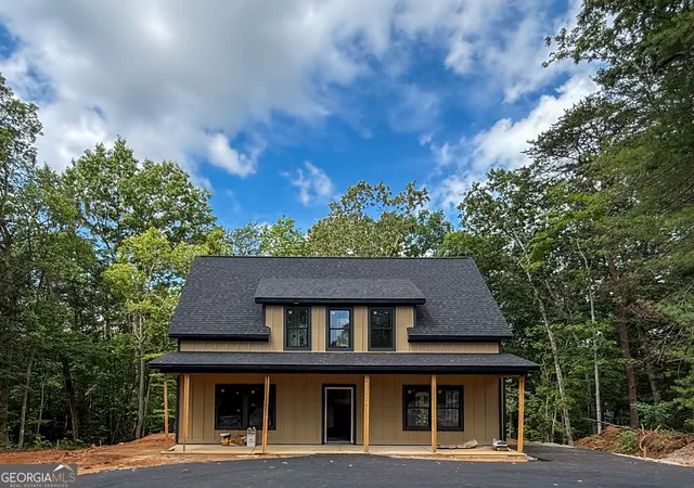 3rd image of 141 Forest Glen Dr, Cleveland, GA 30528 | MLS# 10802145
