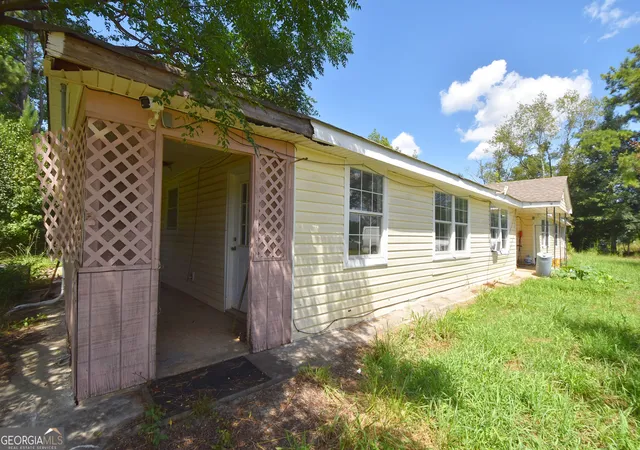 Photo 4 of Single family home for sale at 269 N Dorsey Rd, Hampton, GA 30228 | MLS# 10831340 | Listing updated on 2026-09-05