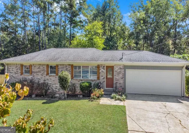 Photo 1 of Sale Pending at 2741 Elkhart Cir Sw, Marietta, GA 30064 | MLS# 10869965 | Listing updated on 2026-10-28