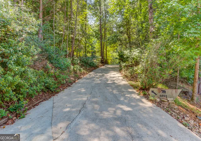 1st image of 6893 Lakeside Pl, Gainesville, GA 30506 | MLS# 10822875