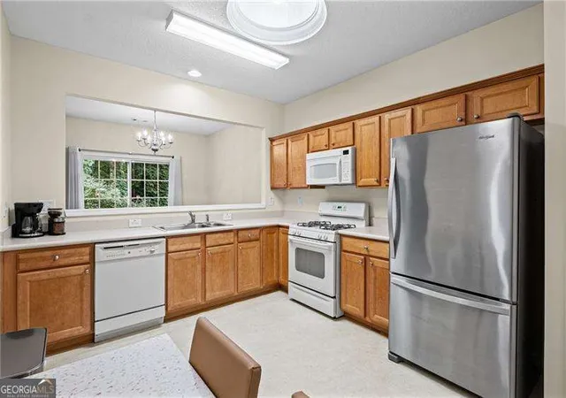 3rd image of 4120 Royal Regency Cir Nw, Kennesaw, GA 30144 | MLS# 10792460