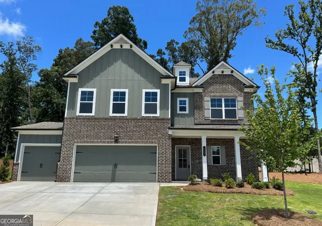 Photo 1 of Single family home for sale at 112 Rose Lake Ct, Hoschton, GA 30548 | MLS# 10733163 | Listing updated on 2026-10-06