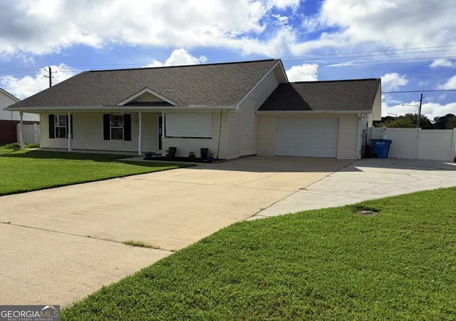 Photo 2 of Single family home for sale at 111 Reese Wy, Rincon, GA 31326 | MLS# 10818981 | Listing updated on 2026-08-31
