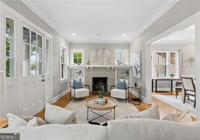Photo 4 of Single family home for sale at 1031 Mclynn Ave NE, Atlanta, GA 30306 | MLS# 10811063 | Listing updated on 2026-08-10