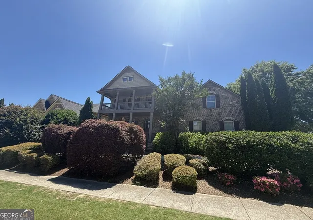 3rd image of 2294 Lake Cove Ct, Buford, GA 30519 | MLS# 10779155