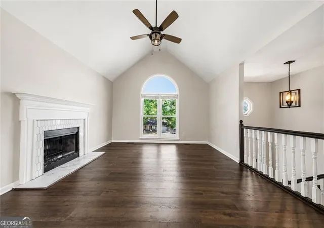 Photo 3 of Single family home for sale at 13 Stonecreek Dr Sw, Cartersville, GA 30120 | MLS# 10833285 | Listing updated on 2026-09-19