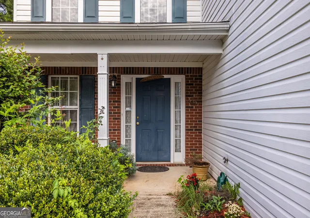 Photo 3 of Single family home for sale at 127 Resthaven Dr, Lawrenceville, GA 30044 | MLS# 10803058 | Listing updated on 2026-09-24