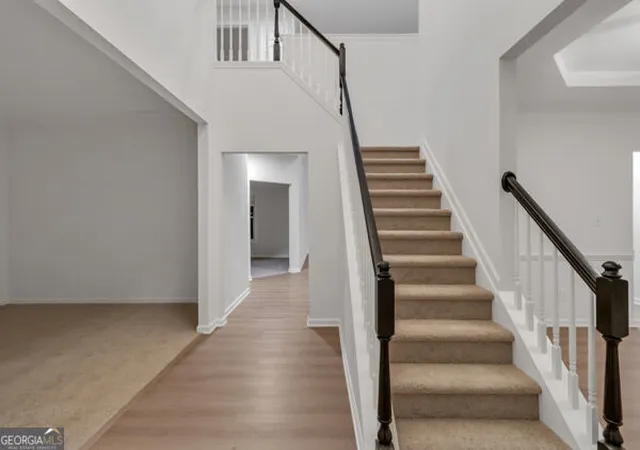 Photo 3 of Single family home for sale at 620 Windham Wy, Mcdonough, GA 30253 | MLS# 10832468 | Listing updated on 2026-09-28
