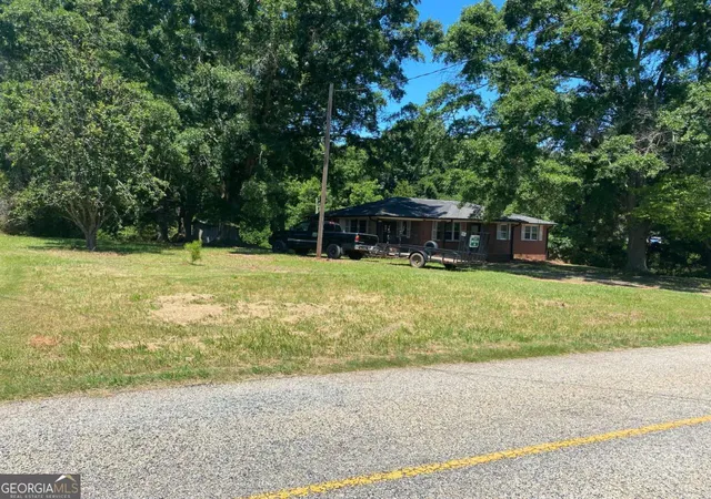Homes for sale in Bowman, GA | 2281 Fork Creek Rd, Bowman, GA 30624 | MLS# 10785508