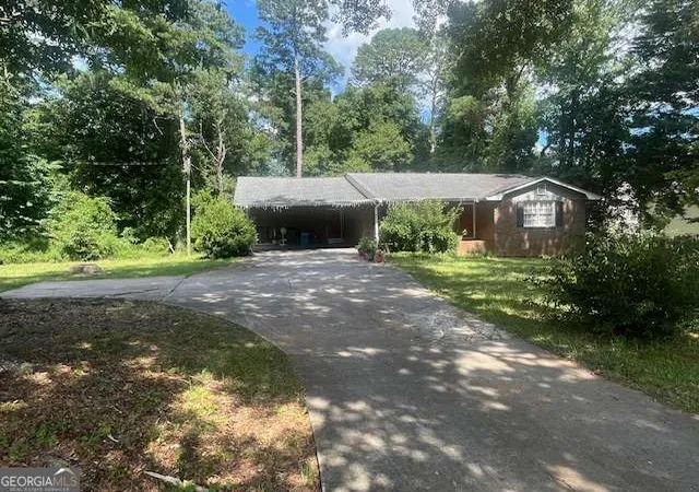 Photo 1 of Sale Pending at 1394 Rockbridge Rd, Stone Mountain, GA 30087 | MLS# 10828137 | Listing updated on 2026-09-09