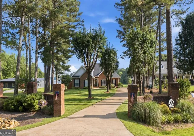 Homes for sale in Cedar Bluff, AL | 1590 County Road 136, Cedar Bluff, AL 35959 | MLS# 10784407