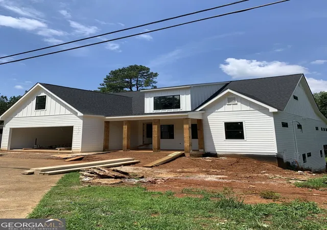 Homes for sale in Emerson, GA | 54 Sixth St, Emerson, GA 30137 | MLS# 10778273