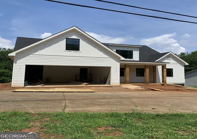 Homes for sale in Emerson, GA | 54 Sixth St, Emerson, GA 30137 | MLS# 10778273