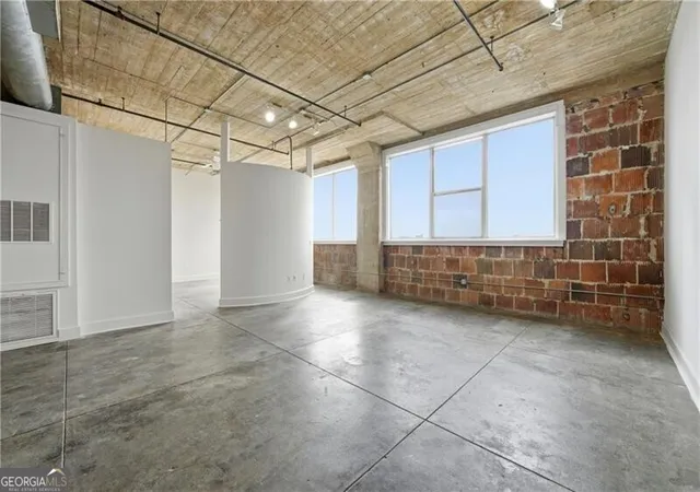 Photo 2 of Condo for sale at 505 Whitehall St Sw #307, Atlanta, GA 30303 | MLS# 10646636 | Listing updated on 2026-05-26