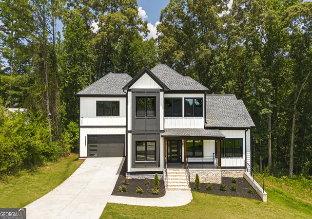1st image of 535 Michael Cir, Monroe, GA 30655 | MLS# 10800888