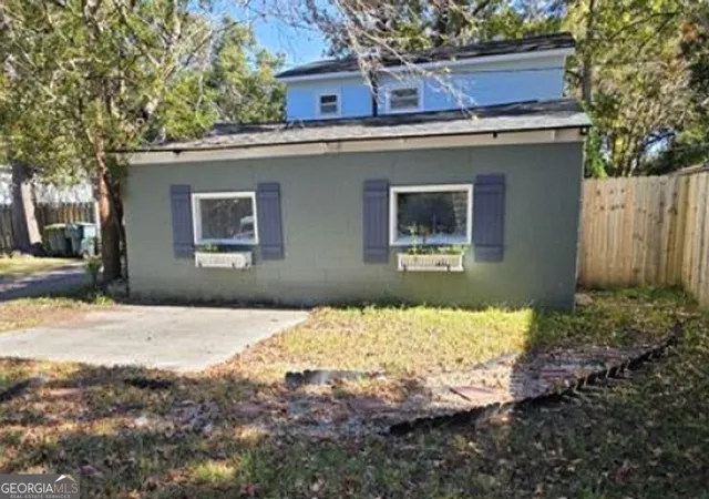 Photo 3 of Single family home for sale at 202 E 58th Street, Savannah, GA 31405 | MLS# 10807889 | Listing updated on 2026-09-19