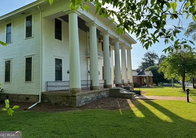 Photo 2 of Single family home for sale at 222 W Church St, Lexington, GA 30648 | MLS# 10504152 | Listing updated on 2026-07-12