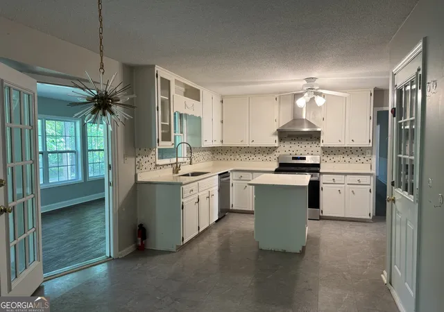 5th image of 3718 Sussex Dr, Milledgeville, GA 31061 | MLS# 10734871