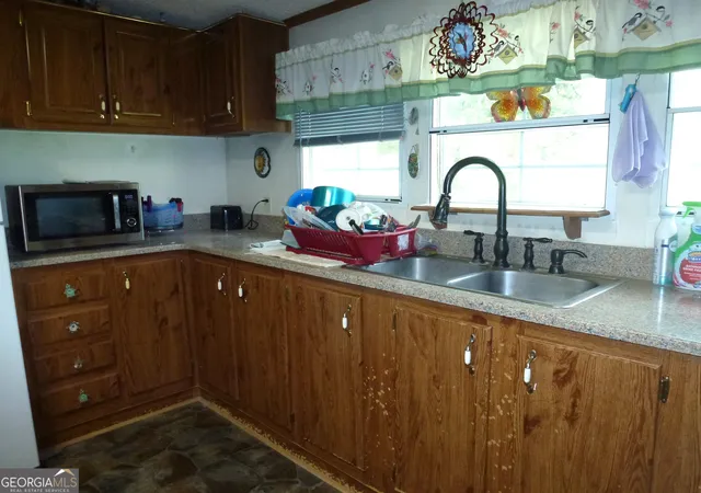 Photo 3 of Sale Pending at 2489 Mosley Rd, Claxton, GA 30417 | MLS# 10821771 | Listing updated on 2026-09-20