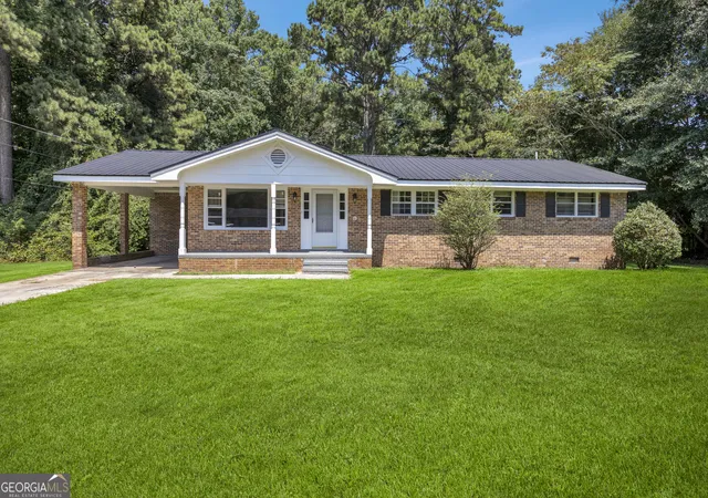 1st image of 281 Taylor Rd, Jackson, GA 30233 | MLS# 10821188