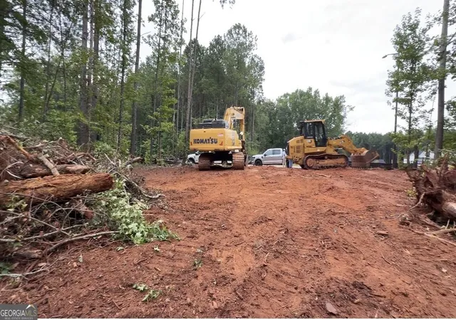 Photo 2 of Single family home for sale at 0 Oak Ct, Williamson, GA 30292 | MLS# 10813887 | Listing updated on 2026-08-11