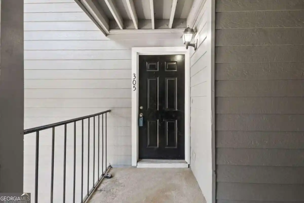 Photo 1 of Condo for sale at 305 Granville Ct, Atlanta, GA 30328 | MLS# 10870142 | Listing updated on 2026-10-15