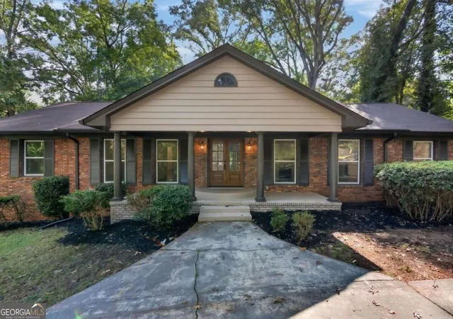 Photo 1 of Single family home for sale at 878 Falcon Dr, Atlanta, GA 30311 | MLS# 10872277 | Listing updated on 2026-10-27