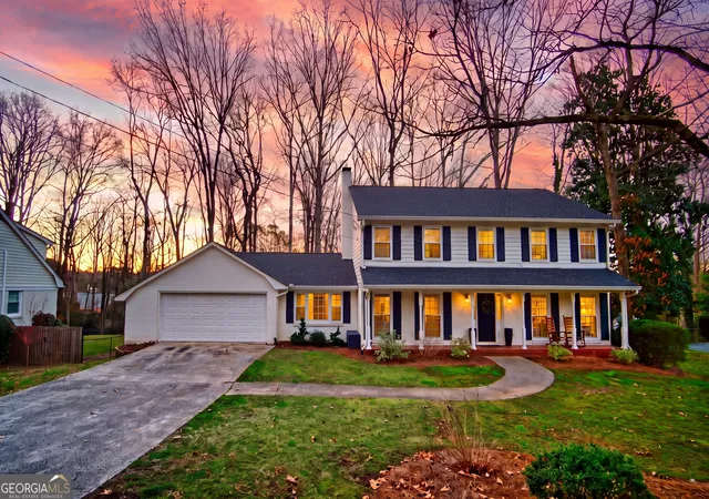 1st image of 785 Spalding Dr, Sandy Springs, GA 30328 | MLS# 10831748