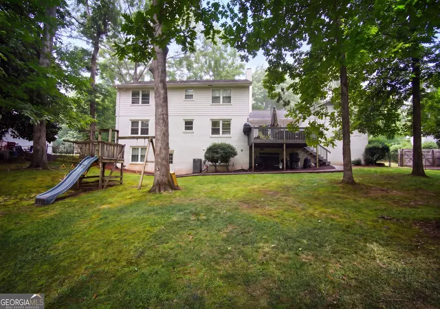 24th image of 785 Spalding Dr, Sandy Springs, GA 30328 | MLS# 10831748