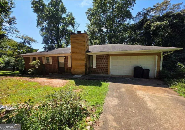 Photo 2 of Single family home for sale at 4107 Belvedere Dr, Gainesville, GA 30506 | MLS# 10728149 | Listing updated on 2026-04-22