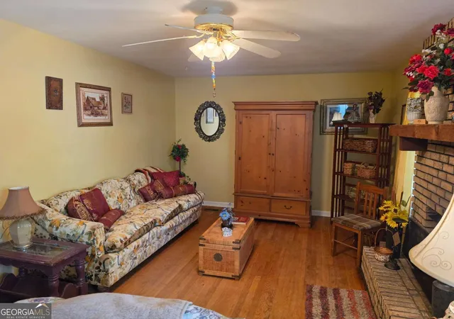Photo 4 of Single family home for sale at 4107 Belvedere Dr, Gainesville, GA 30506 | MLS# 10728149 | Listing updated on 2026-04-22