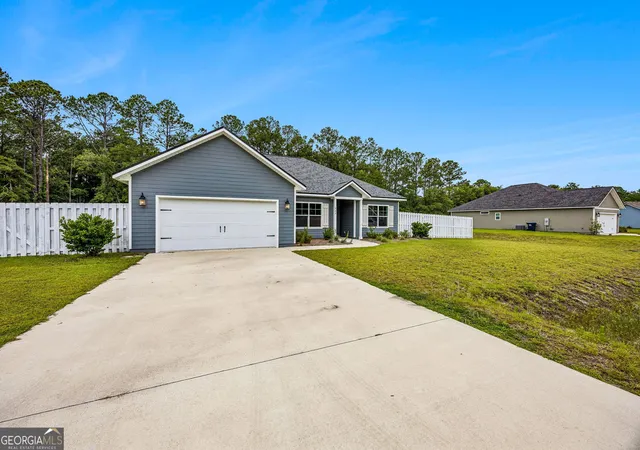 Photo 4 of Single family home for sale at 623 Foxwood Wy, Saint Marys, GA 31558 | MLS# 10781714 | Listing updated on 2026-08-25