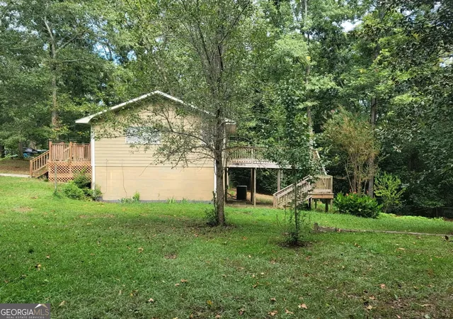 Photo 18 of Single family home for sale at 1210 Douglas Cir, Americus, GA 31709 | MLS# 10823685 | Listing updated on 2026-09-21