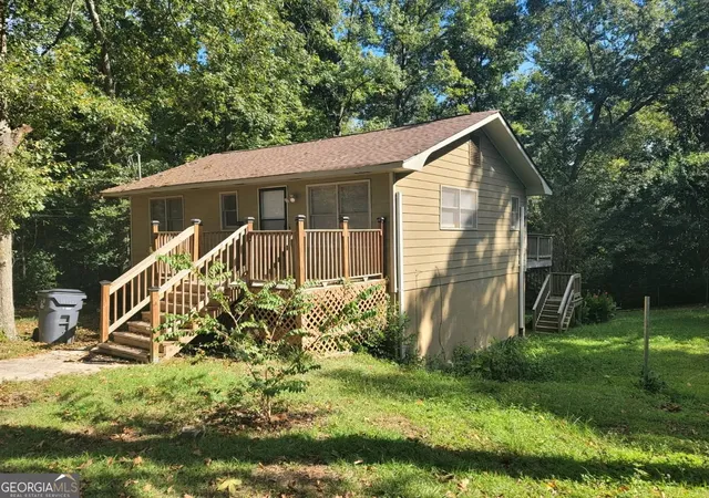 Photo 1 of Single family home for sale at 1210 Douglas Cir, Americus, GA 31709 | MLS# 10823685 | Listing updated on 2026-09-21